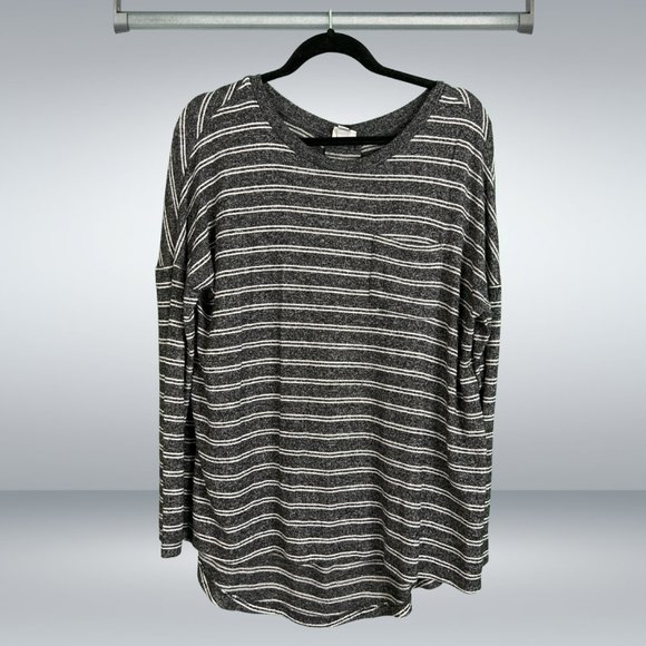 A New Day black, white and grey soft grey sweater tunic. - Picture 1 of 4